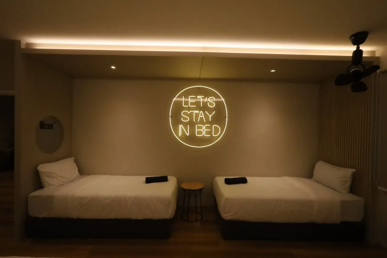 Twin Bedroom