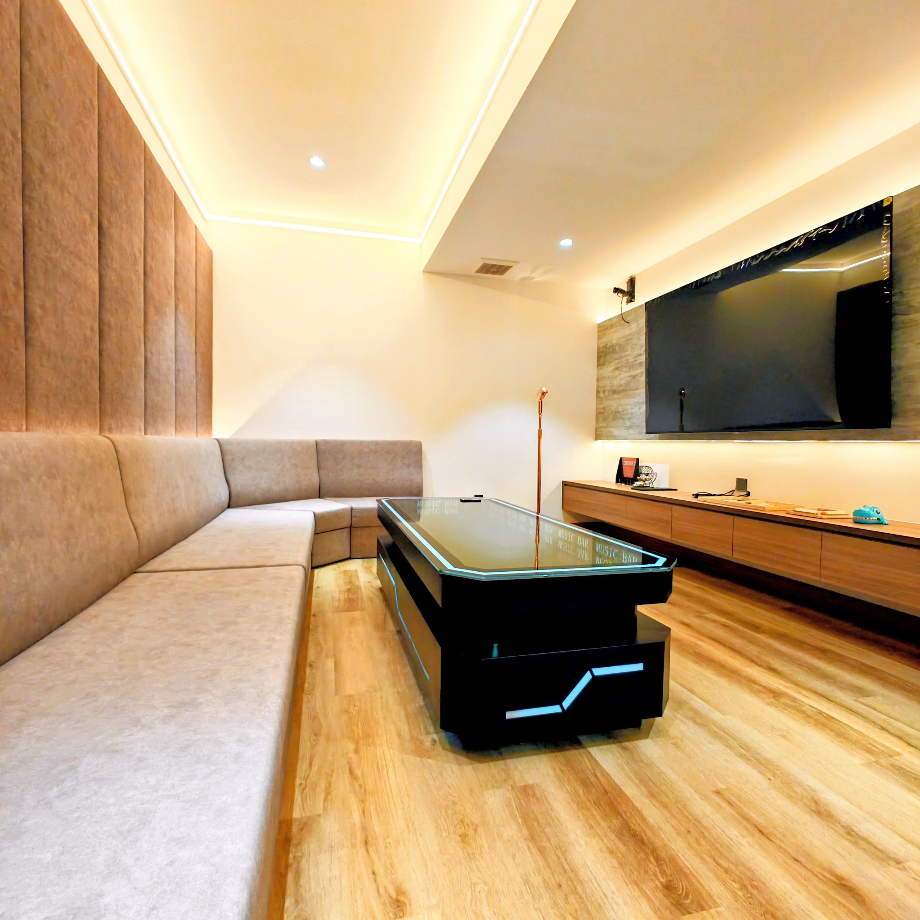 KTV Room