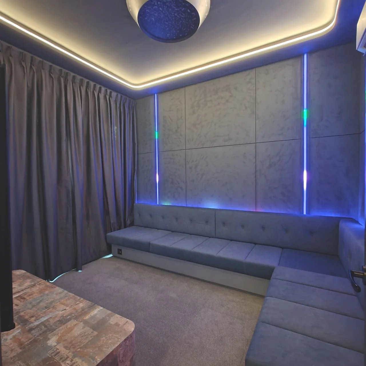 Private KTV lounge