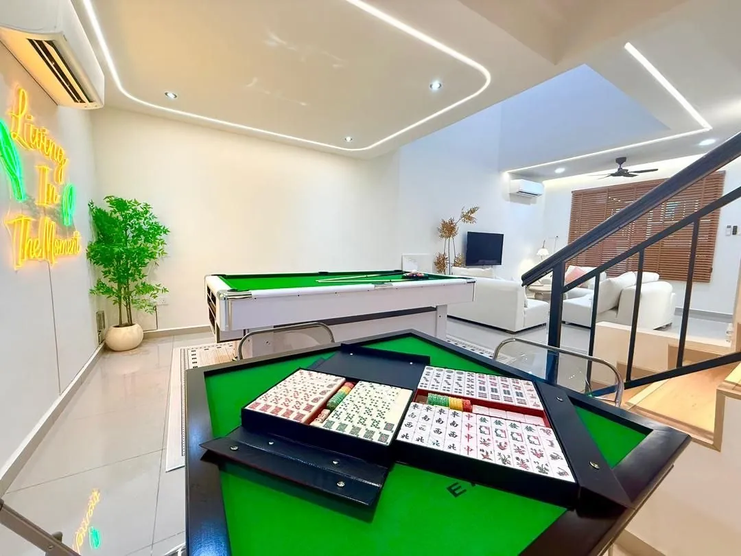 Mahjong & Entertainment